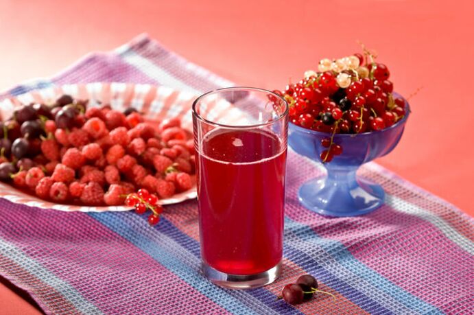 Berry juice for dinner in the diet menu of the first blood group