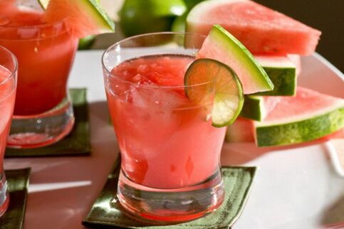 The watermelon diet for weight loss excludes all types of drinks